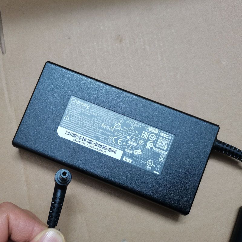 НОВЫЙ OEM тонкий Chicony 20,0  – обзор и цена Pc Gaming Uk